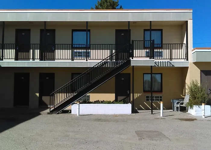 All American And Suites 2* Wheatland