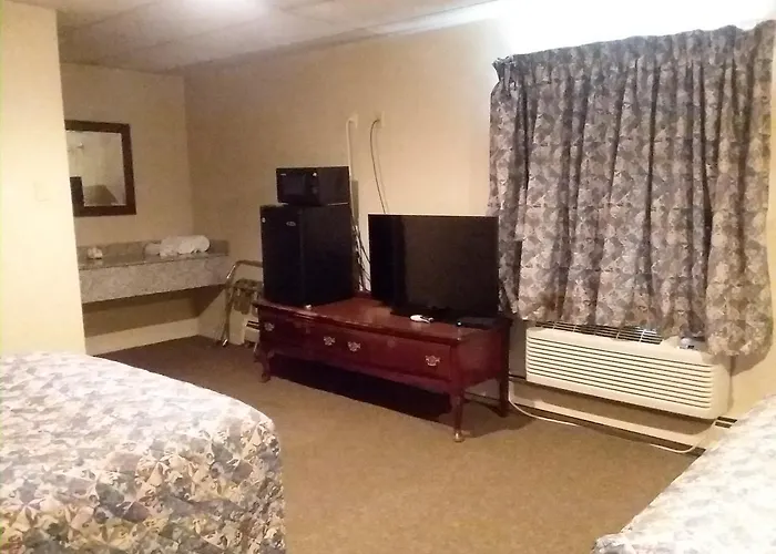 All American And Suites